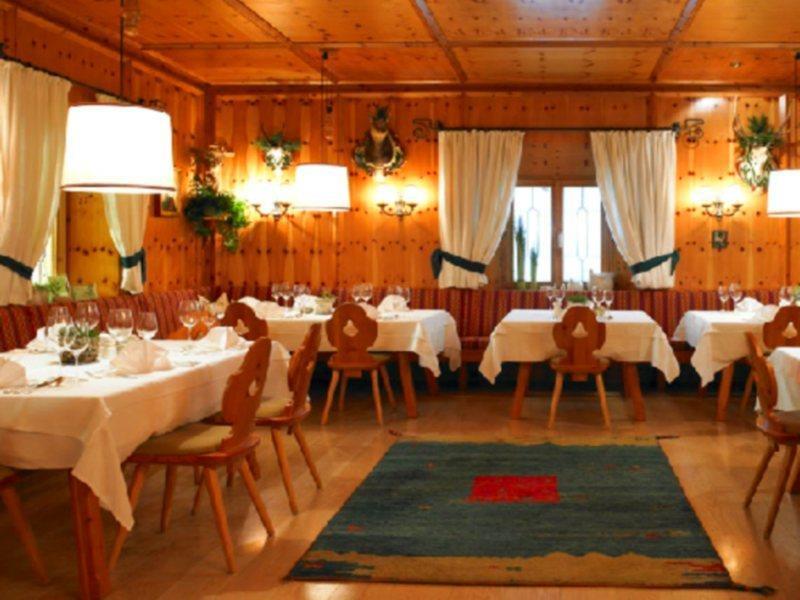 Raffl'S Tyrol Hotel Sankt Anton am Arlberg Kültér fotó